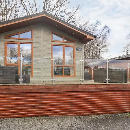 Lakeshore Holiday home *