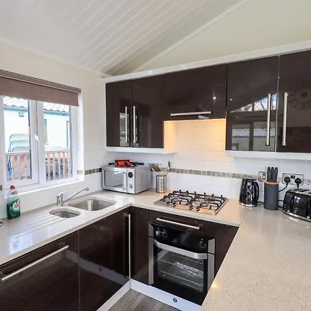 Holiday home Lakeshore