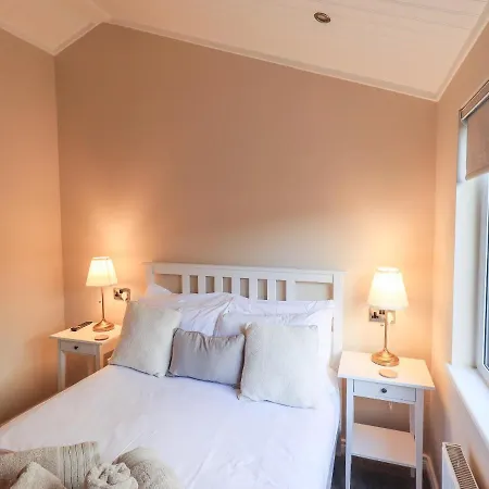 Lakeshore Holiday home Windermere